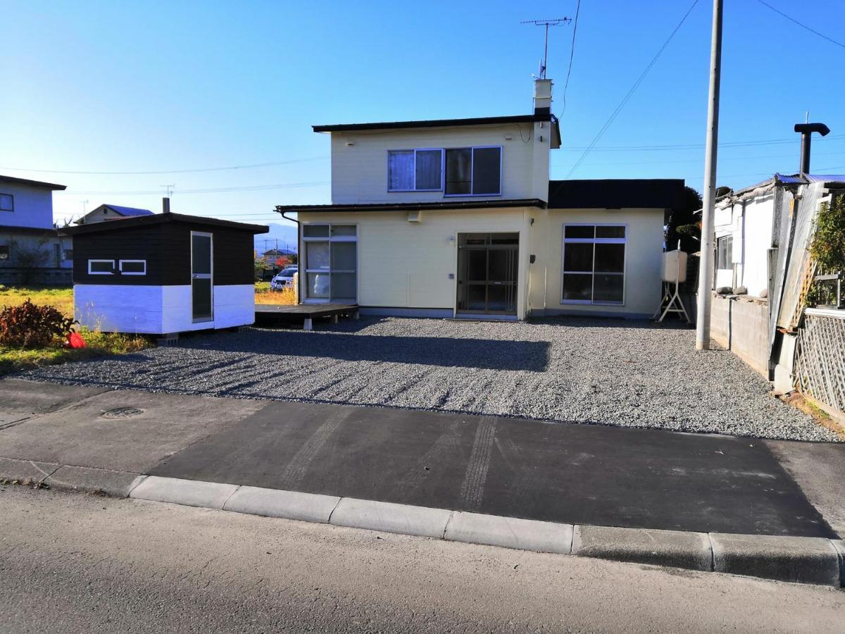 暮らすように過ごす温泉宿　白老大使館 Shiraoi Exterior photo